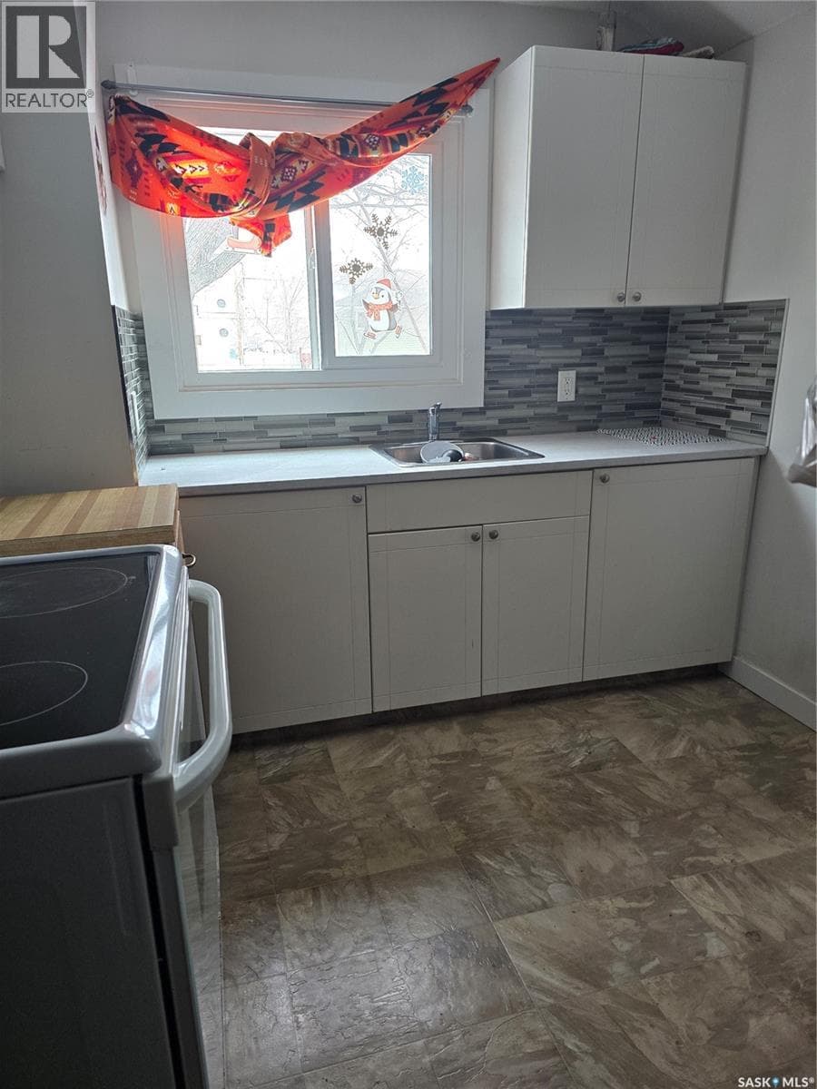 125 S AVENUE S — photo 2