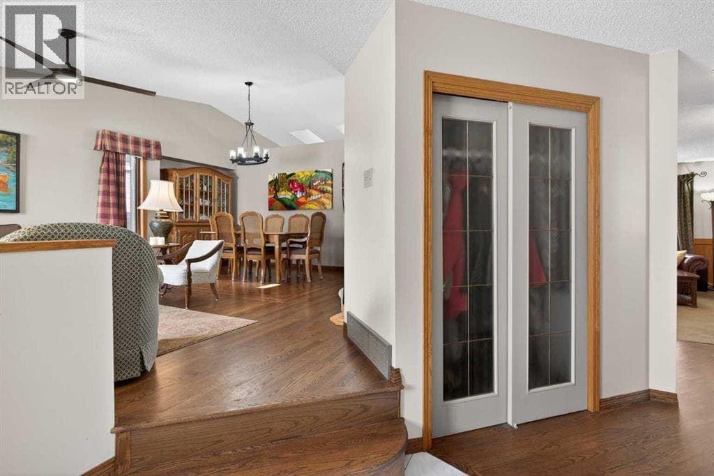 204 Sunrise Circle SE — photo 5