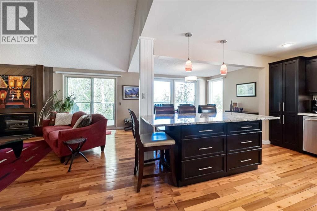 44 Coach Manor Rise SW — photo 3