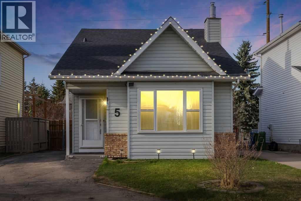 5 Shawglen Court SW