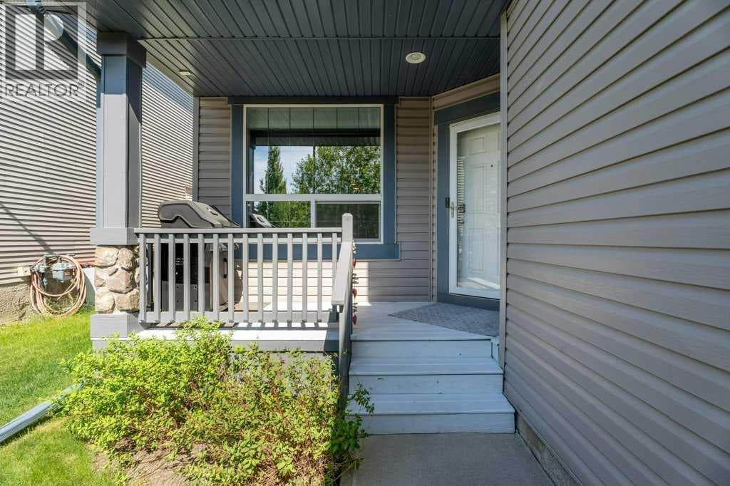 100 Drake Landing Common — photo 3