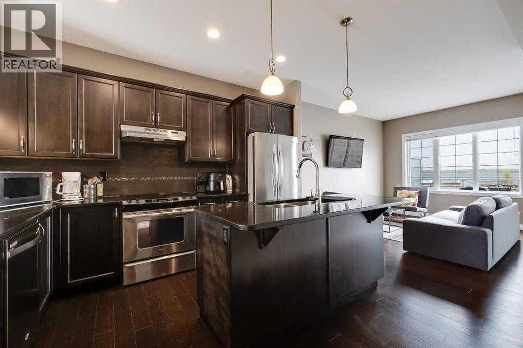 103, 5210 Lakeshore Drive — photo 4