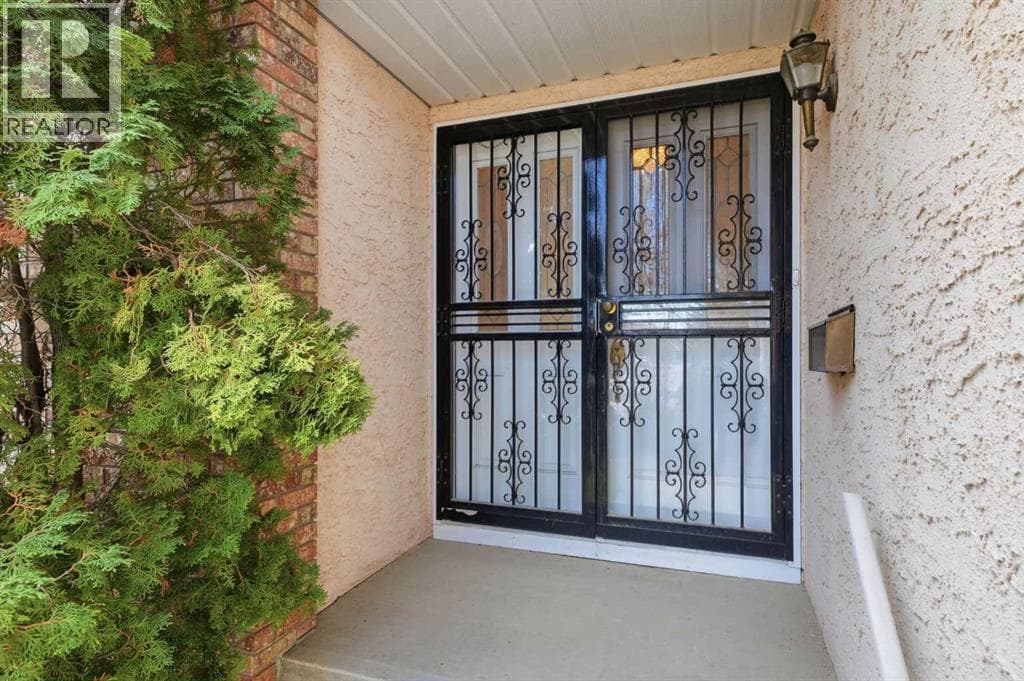 6 Christie Briar Lane SW — photo 3