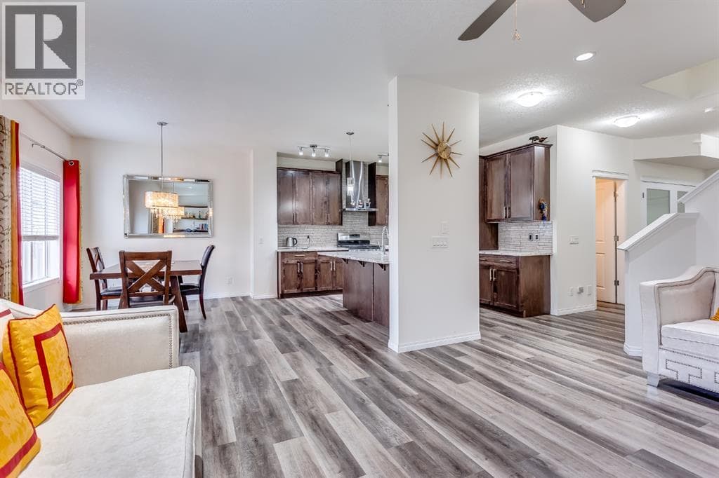 379 Skyview Shores Manor NE — photo 4