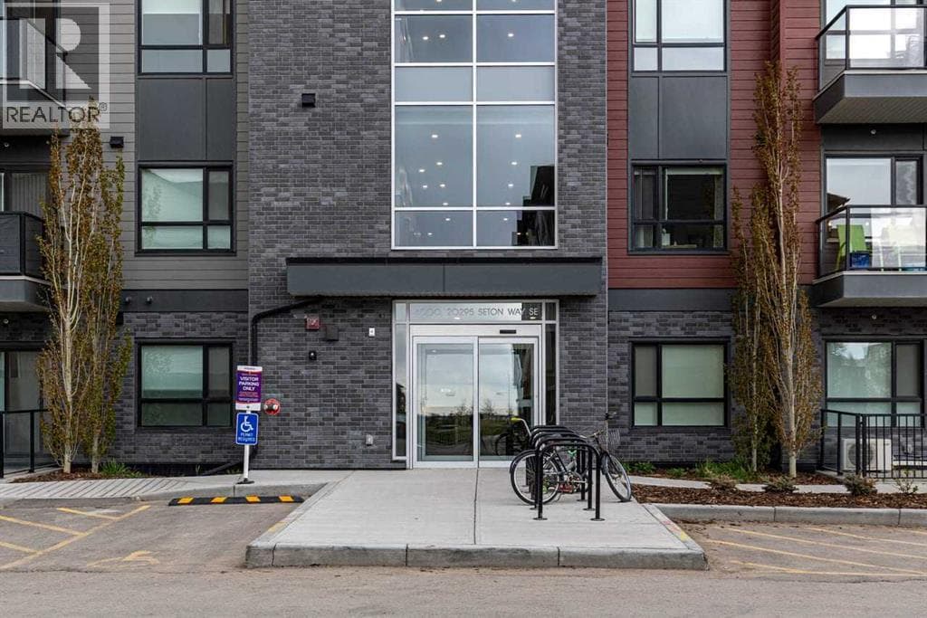 4104, 20295 Seton Way SE — photo 3