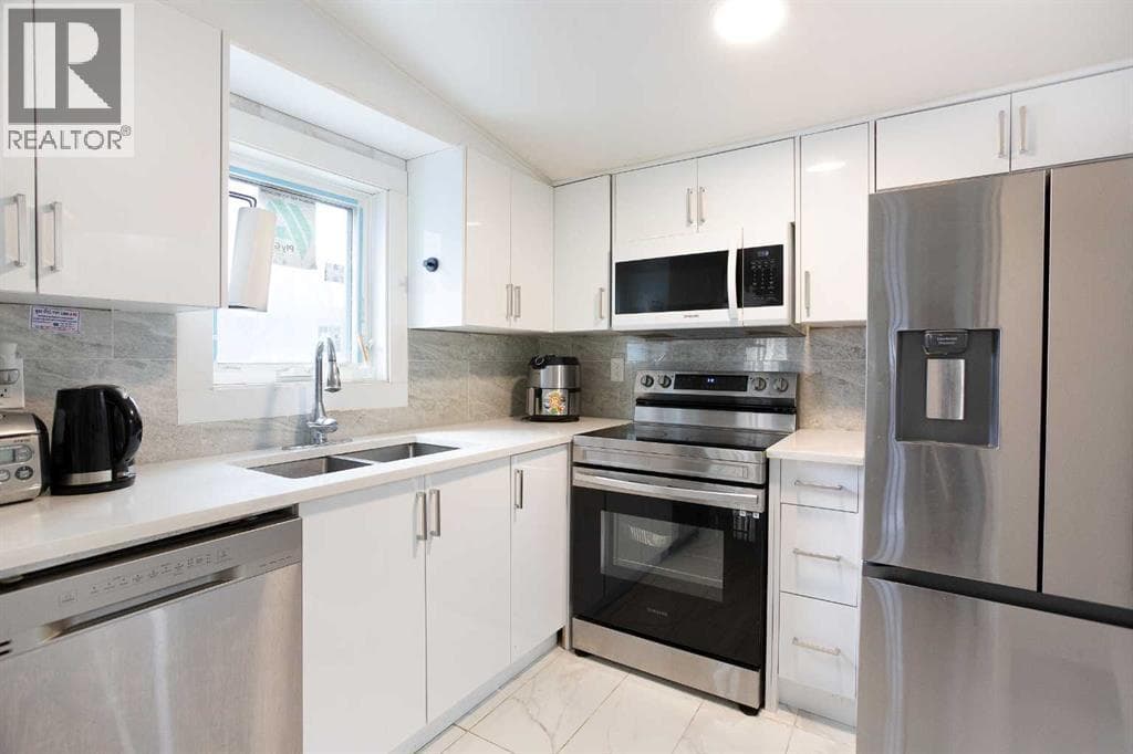 7421 21A Street SE — photo 5
