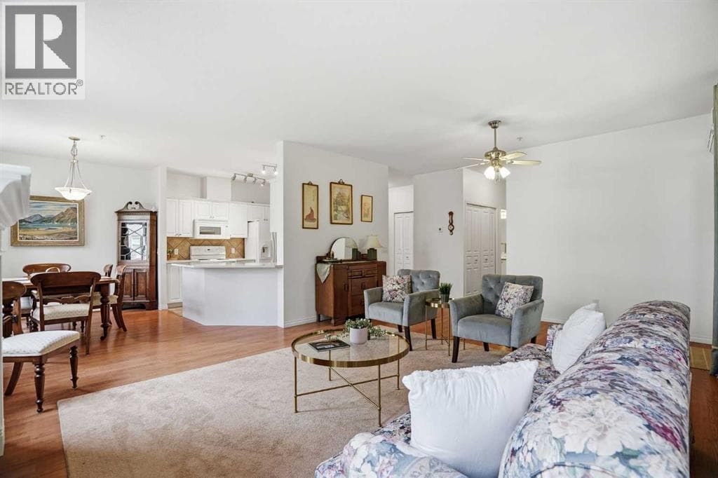 3117, 3117 Lake Fraser Green SE — photo 4