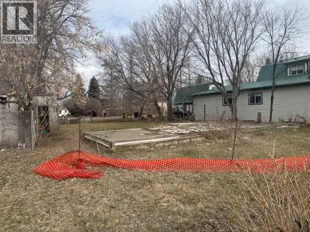 207 Centre Street — photo 4