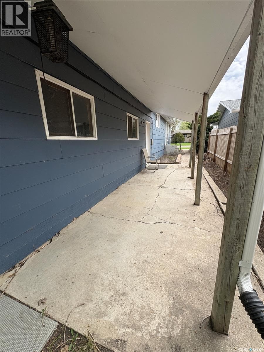 660 Alberta AVENUE — photo 4