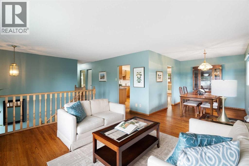5047 Batchelor Crescent NW — photo 5