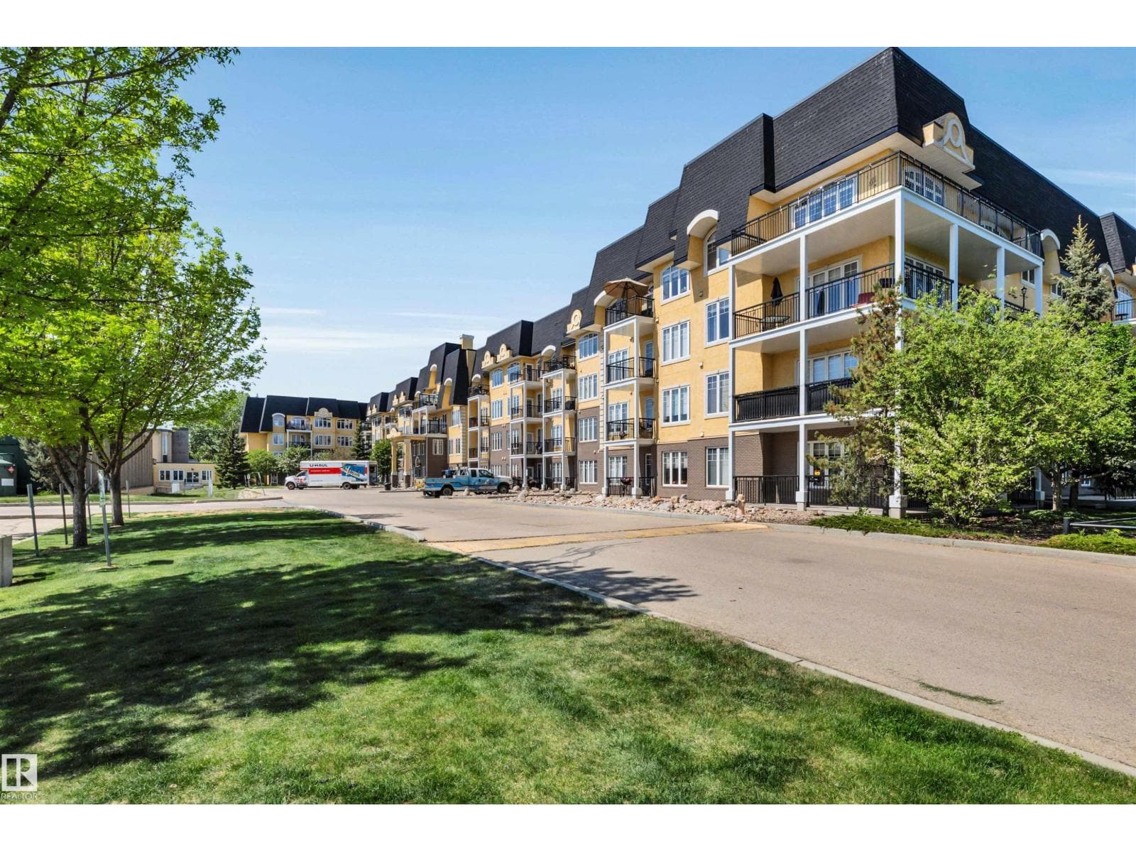 #326 9820 165 ST NW