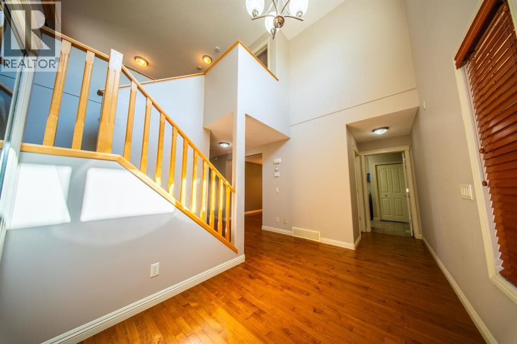 50 Panamount View NW — photo 5