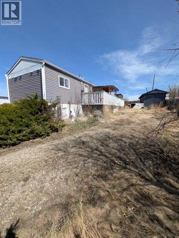 312 Christian Avenue — photo 2