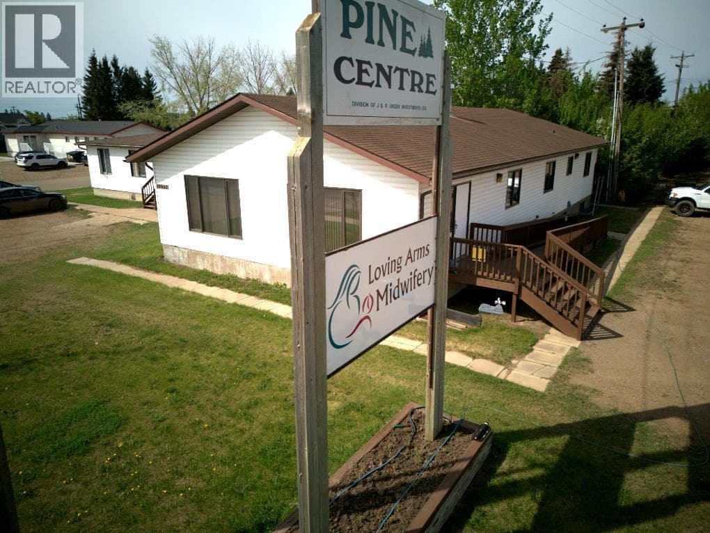 10002 96 Avenue — photo 2