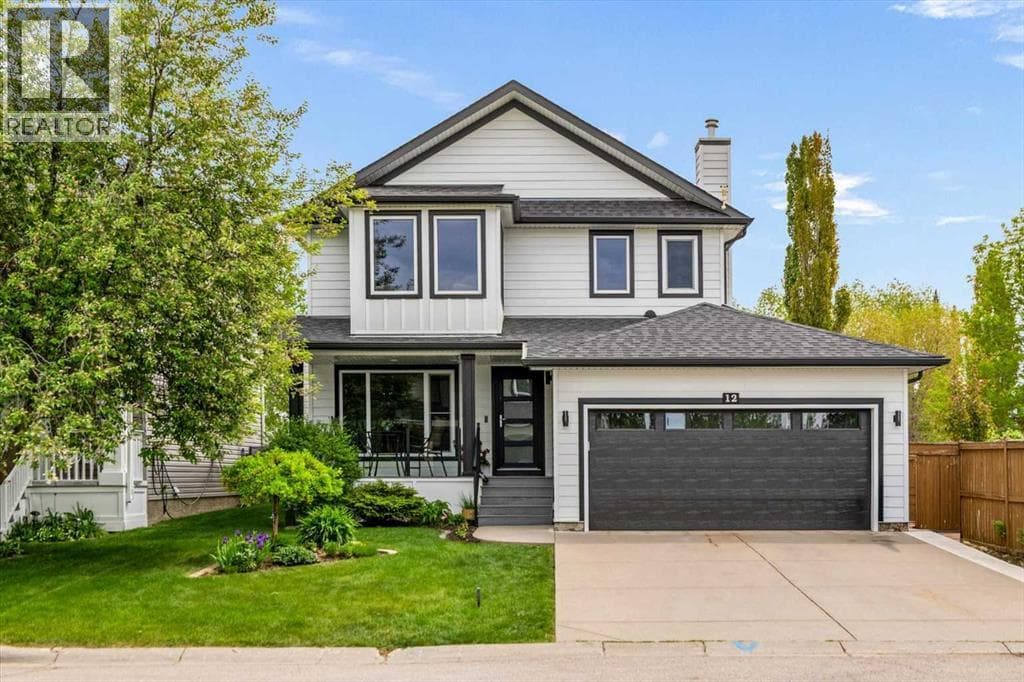 12 Chaparral Crescent SE