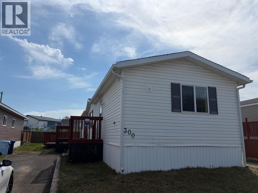 300 Grandview Crescent
