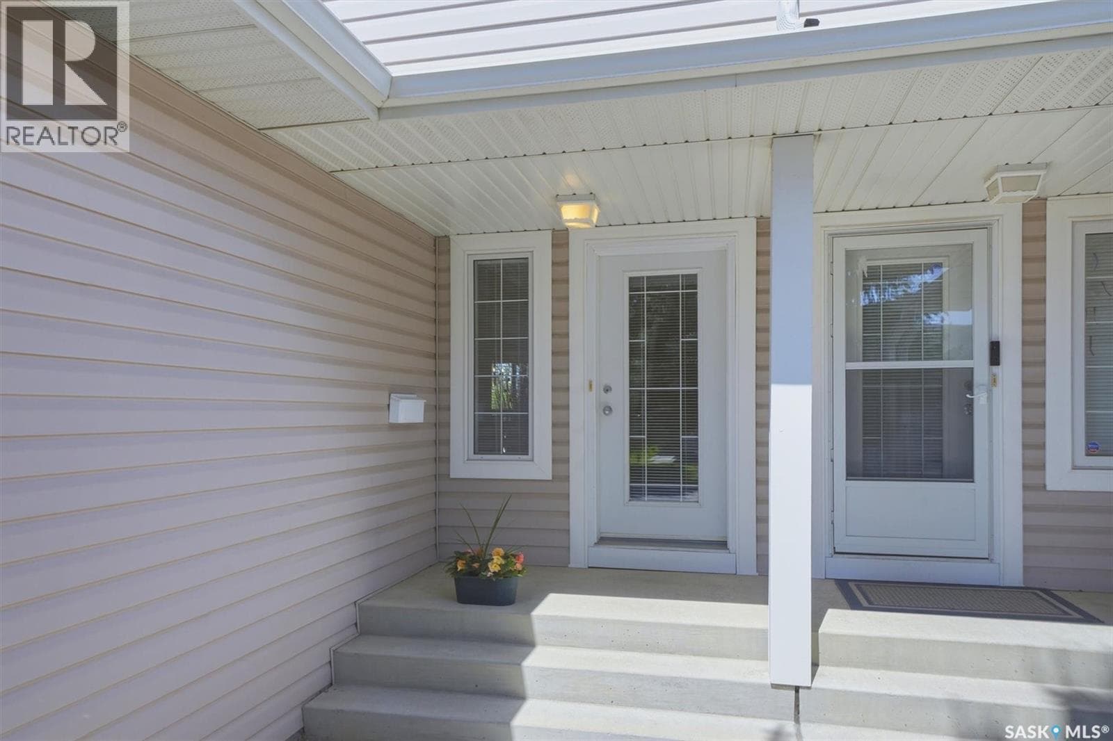 105 615 McWillie AVENUE — photo 3