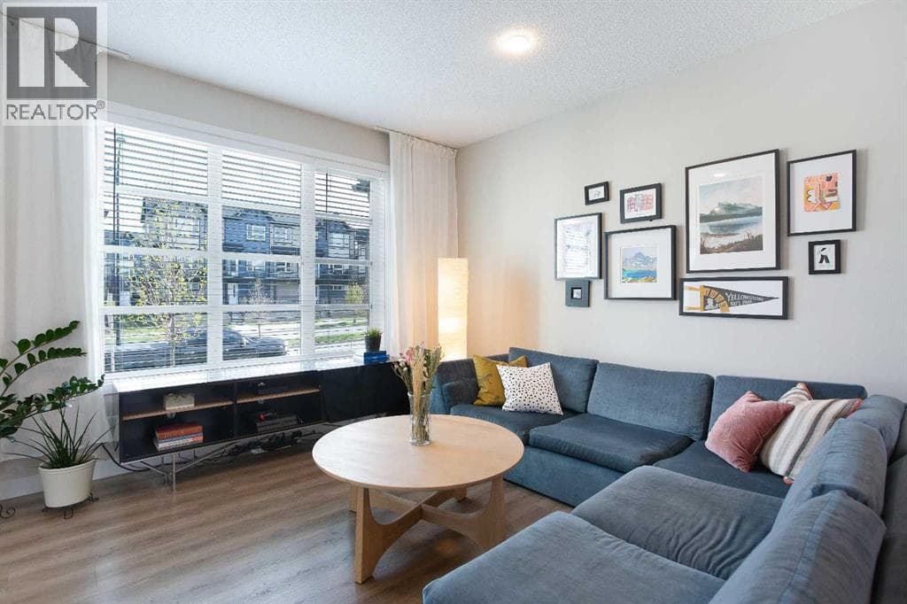 380 Belmont Avenue SW — photo 3