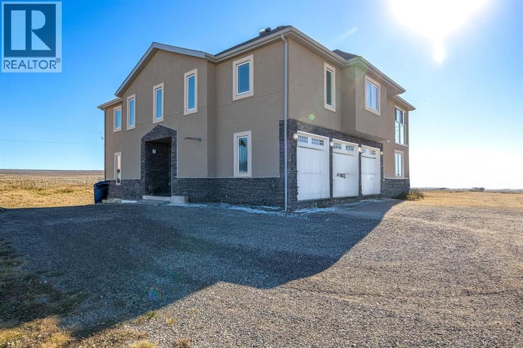 434072 Clear Mountain Drive E — photo 4