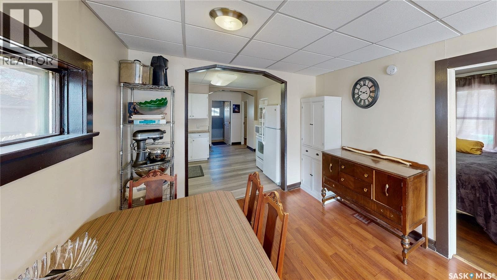 1330 Alexandra STREET — photo 5