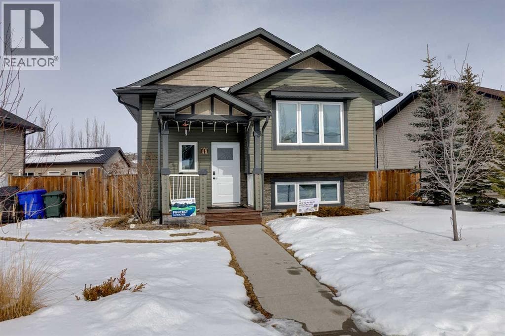 48 Hawthorn Way NE — photo 2