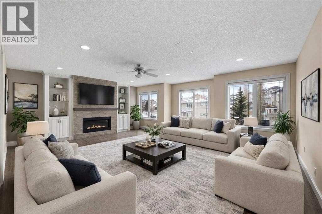 28 Panatella Manor NW — photo 3