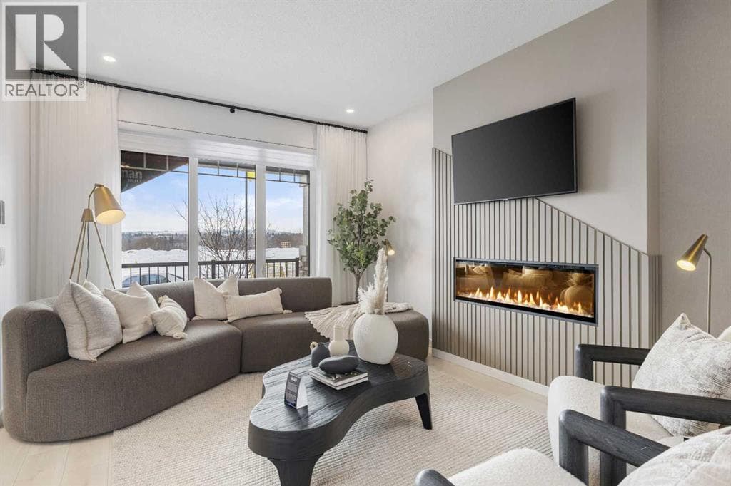 536 Legacy Circle SE