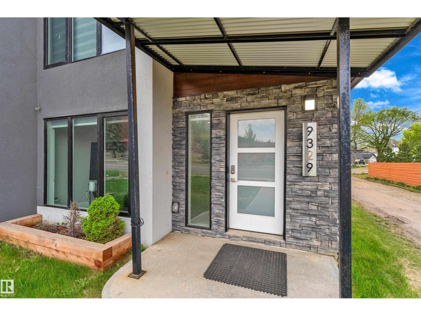 9329 CONNORS RD NW — photo 5