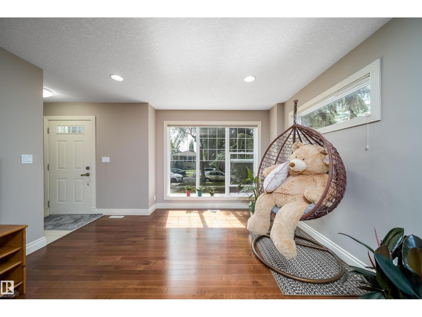 11342 79 AV NW — photo 5