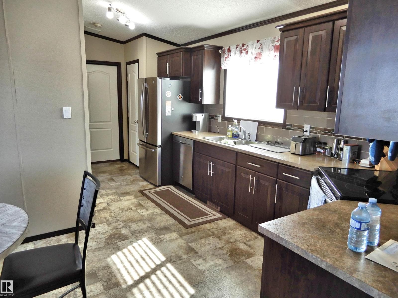 3 Aspen Avenue — photo 2