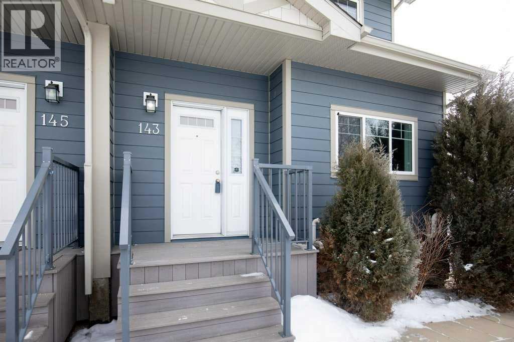 143 Vanier Drive — photo 2
