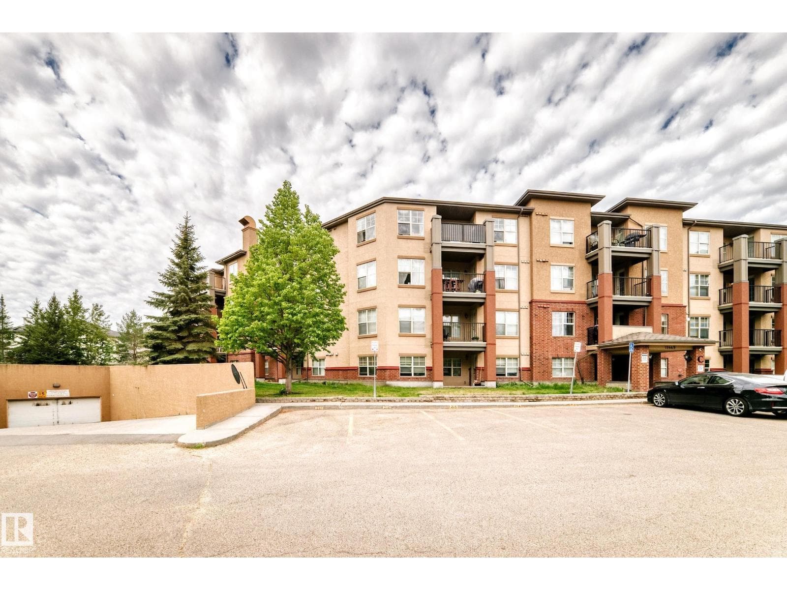 #104 11449 ELLERSLIE RD SW