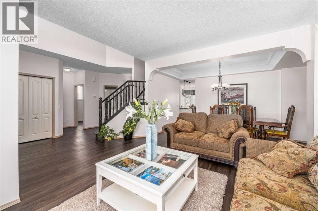648 Scimitar Bay NW — photo 4
