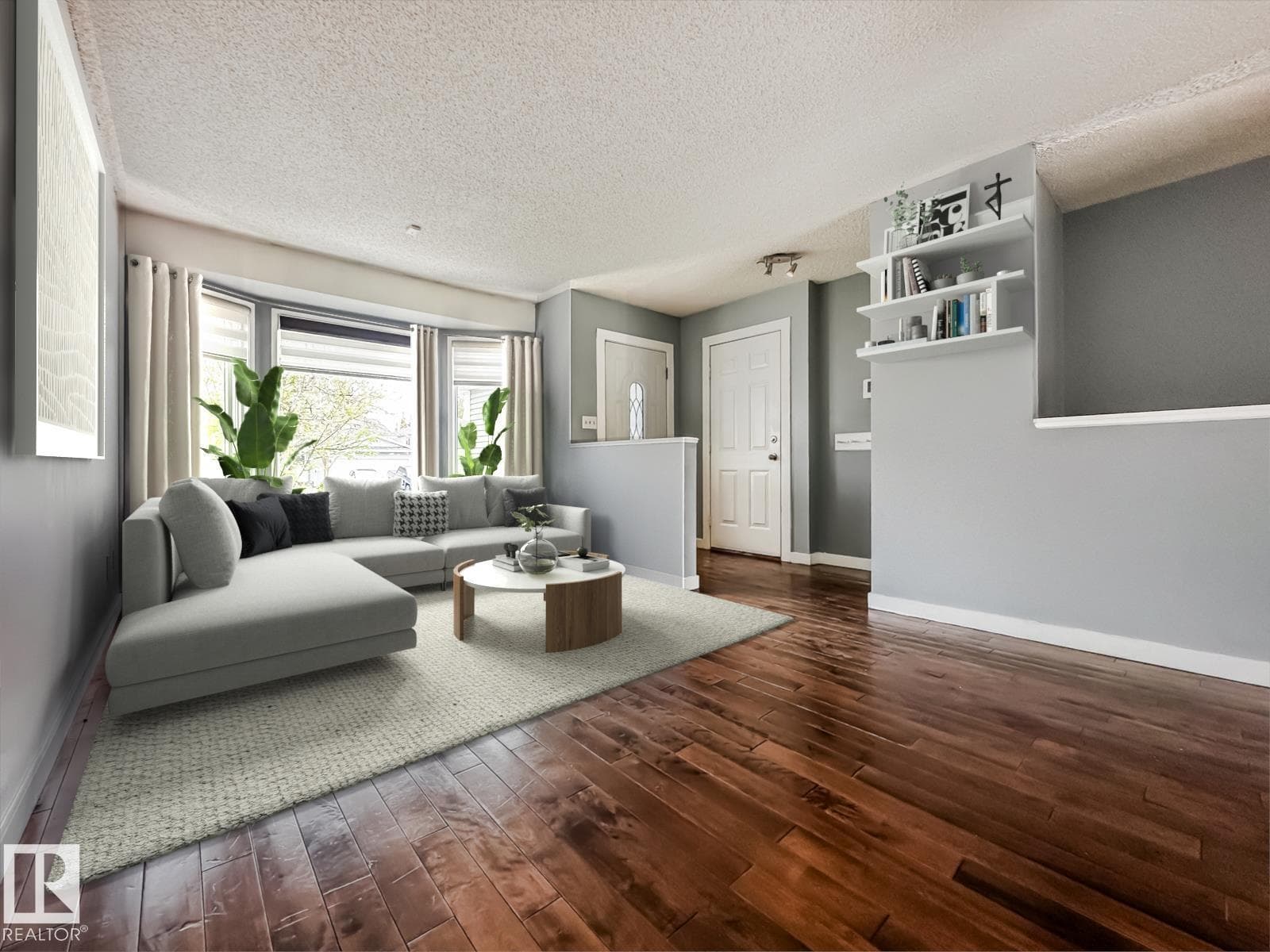 576 RAINBOW CR — photo 2