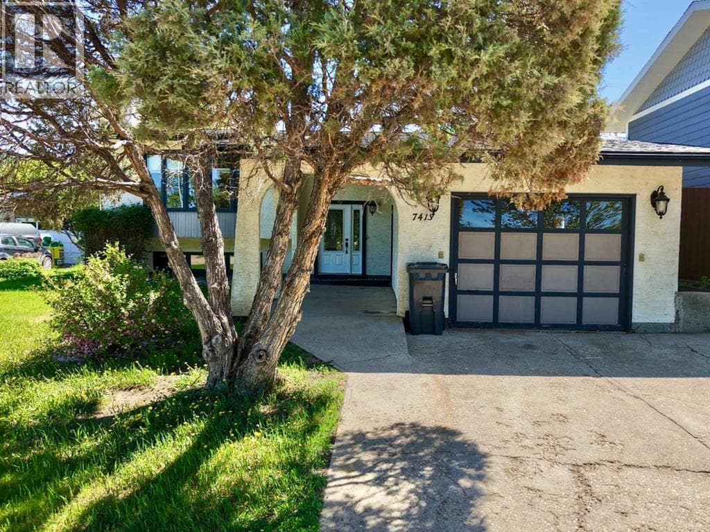 7413 96 Street — photo 2