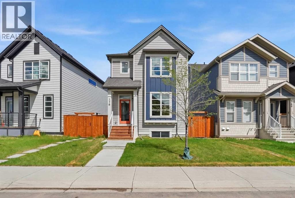 176 Walcrest Boulevard SE