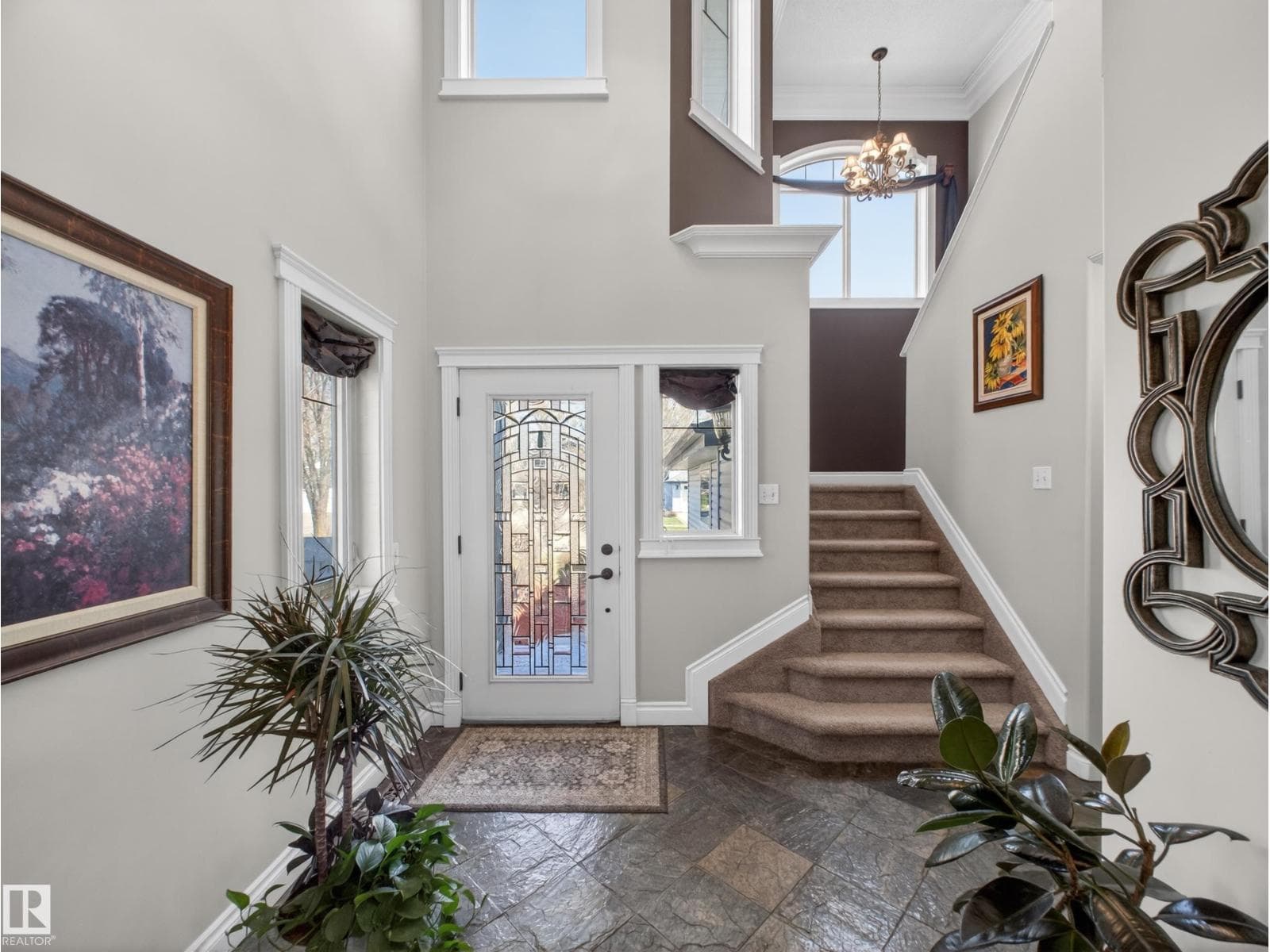 40 ENGLISH WY — photo 2
