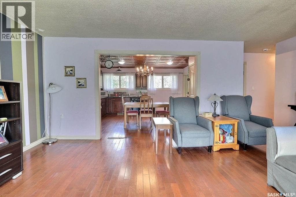 170 Elgin CRESCENT — photo 5
