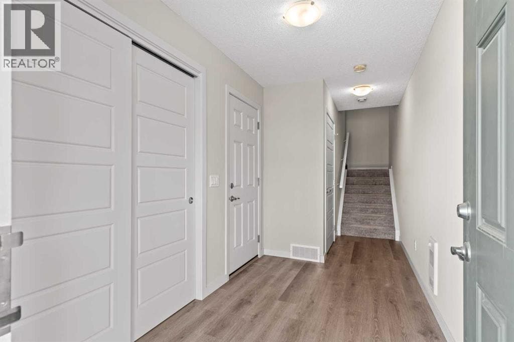 310, 32 Red Embers Parade NE — photo 4