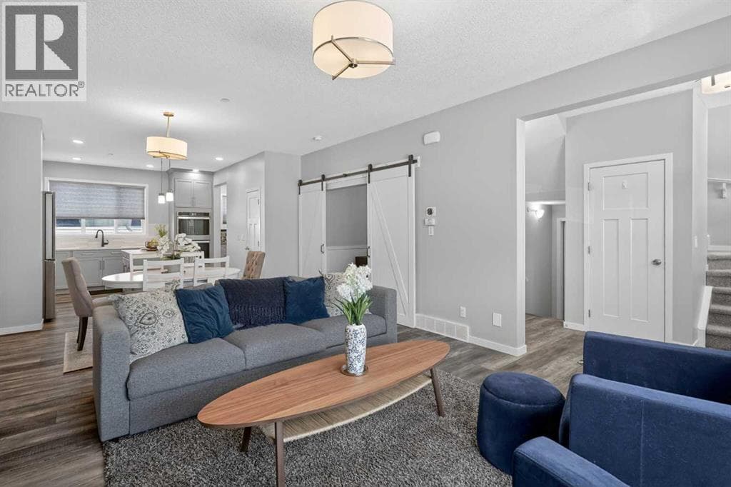 31 Lucas Boulevard NW