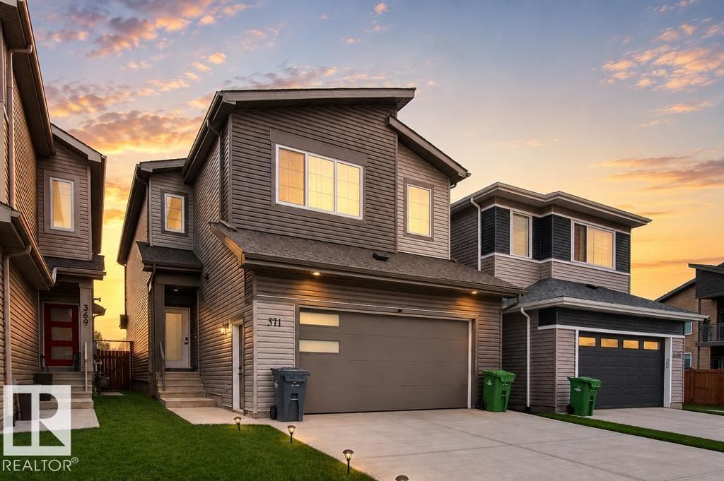 371 Bluff CV