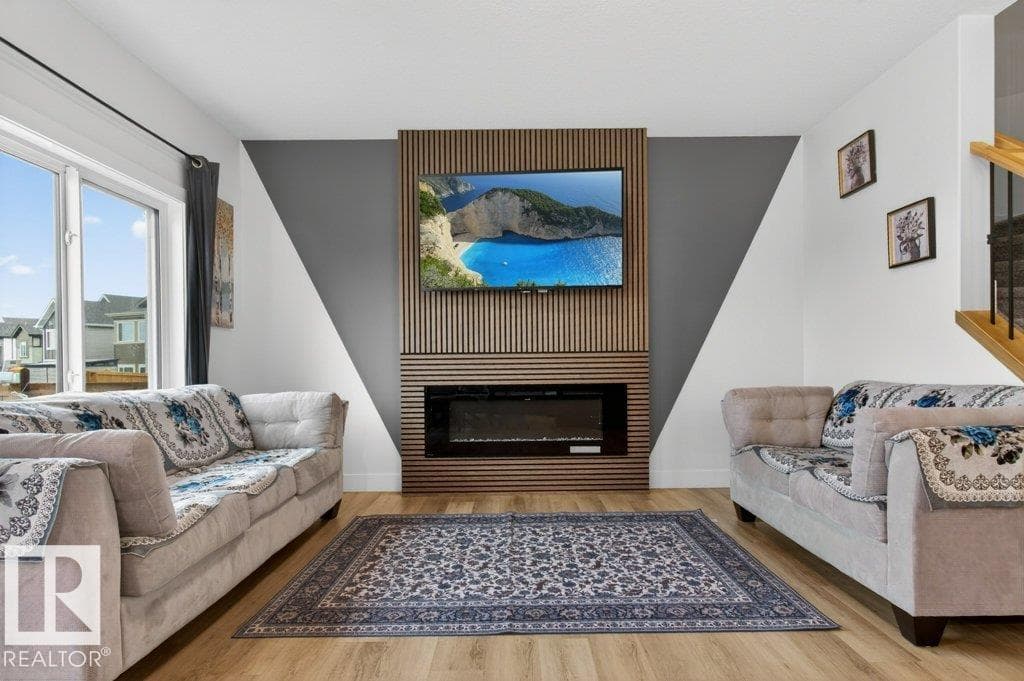 371 Bluff CV — photo 4