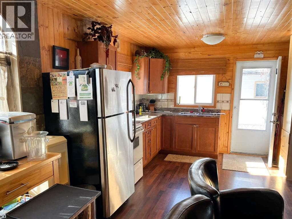 13 Kivimaa Drive — photo 2