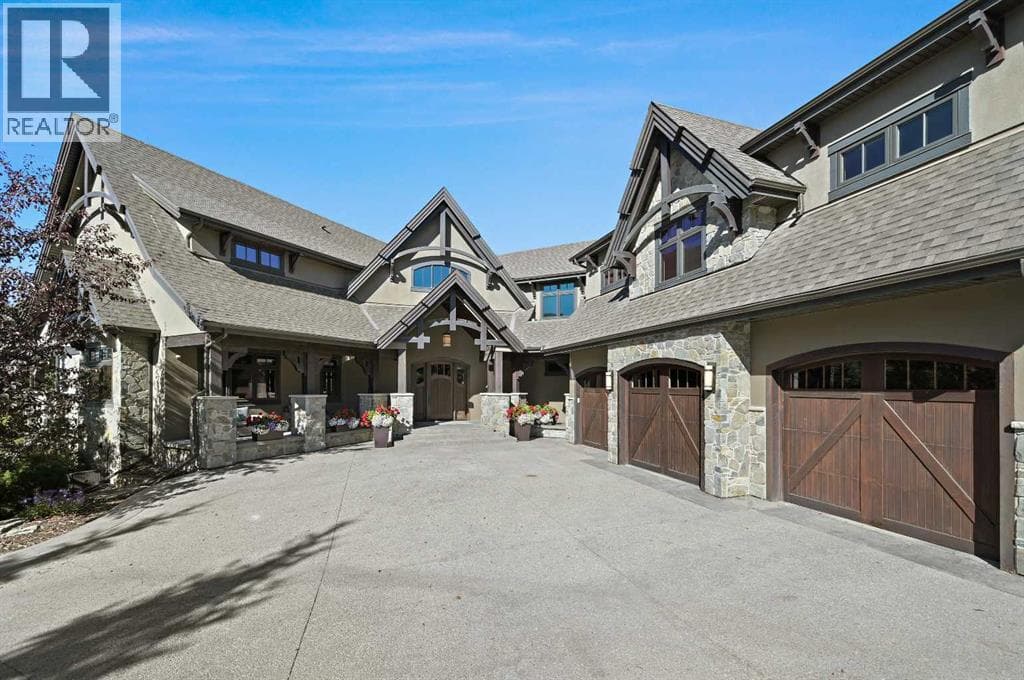 31 Spring Valley Heights SW — photo 2