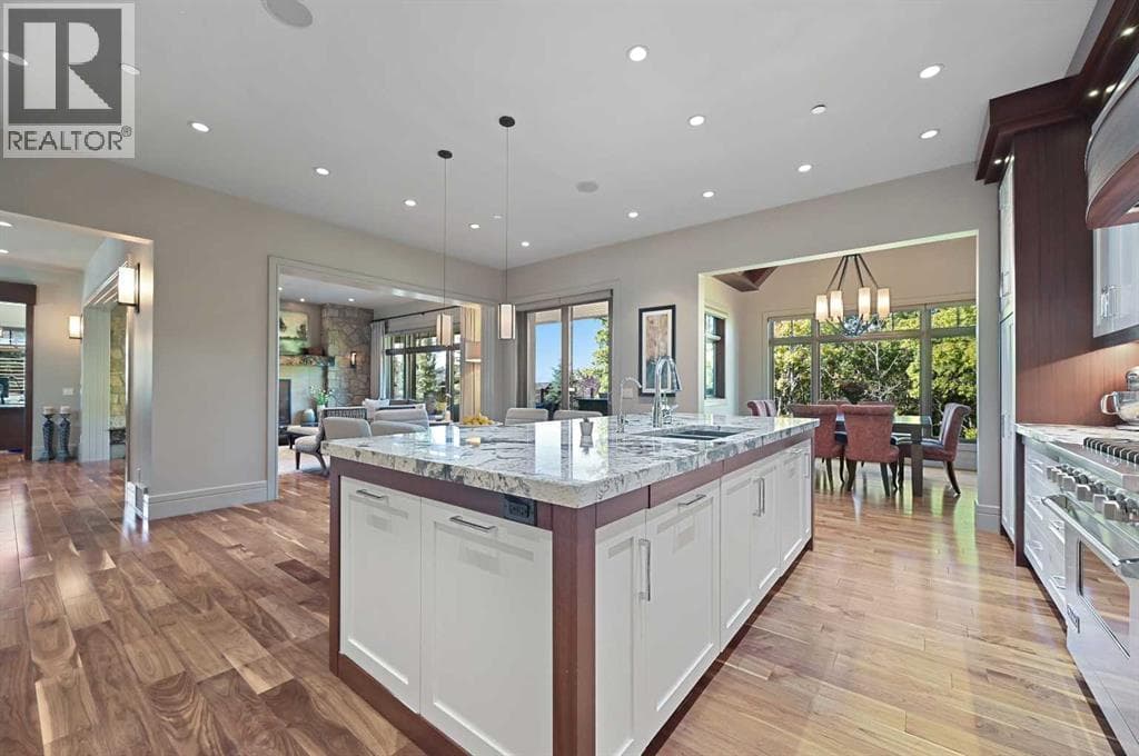 31 Spring Valley Heights SW — photo 5