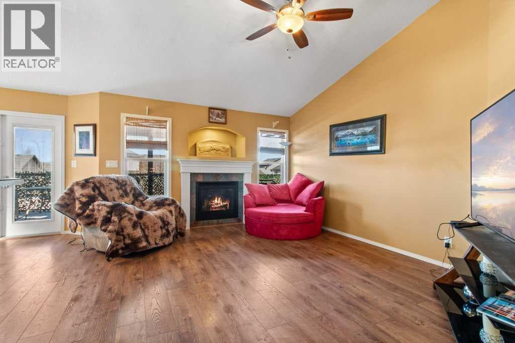 78 Lakeway Boulevard — photo 3