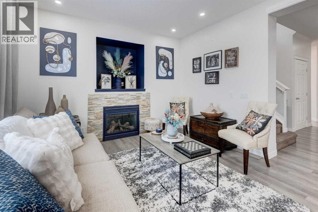 52 Bridlemeadows Common SW — photo 3