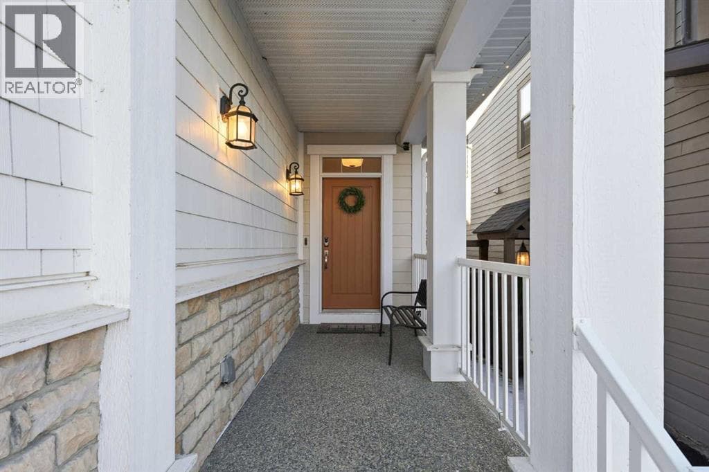 10 Riviera Place — photo 2