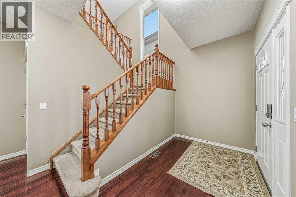 94 Kincora Gardens — photo 4