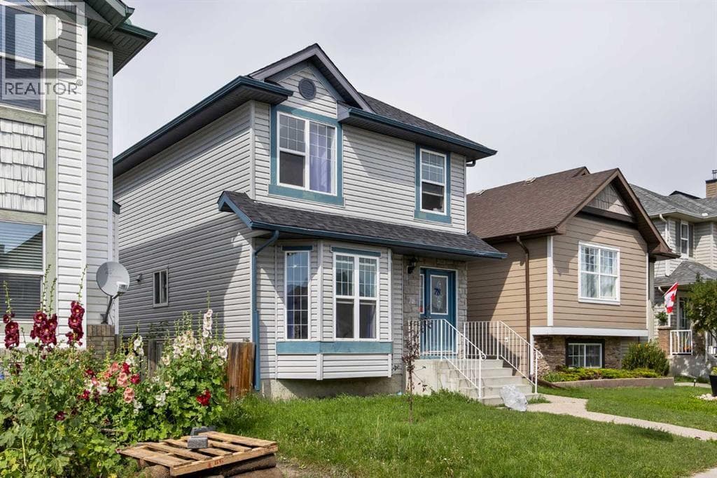 78 Tarington Place NE — photo 2